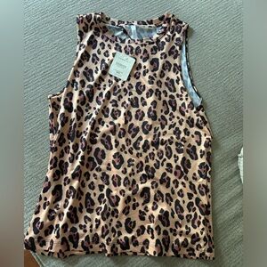 Fabletics Keyhole Back Workout Top